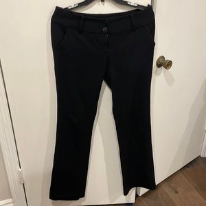 Black women’s trousers straight leg sz 4